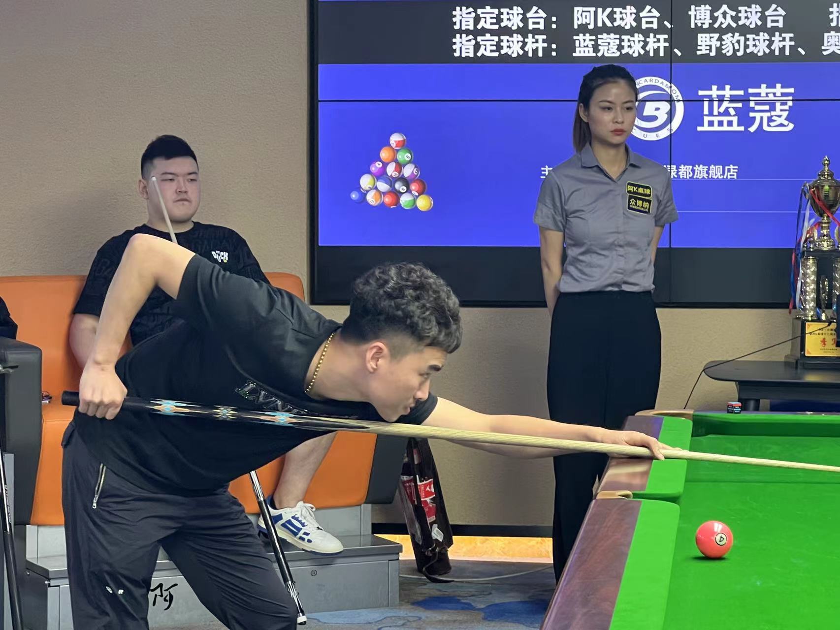 幕让人动容 幕让人动容