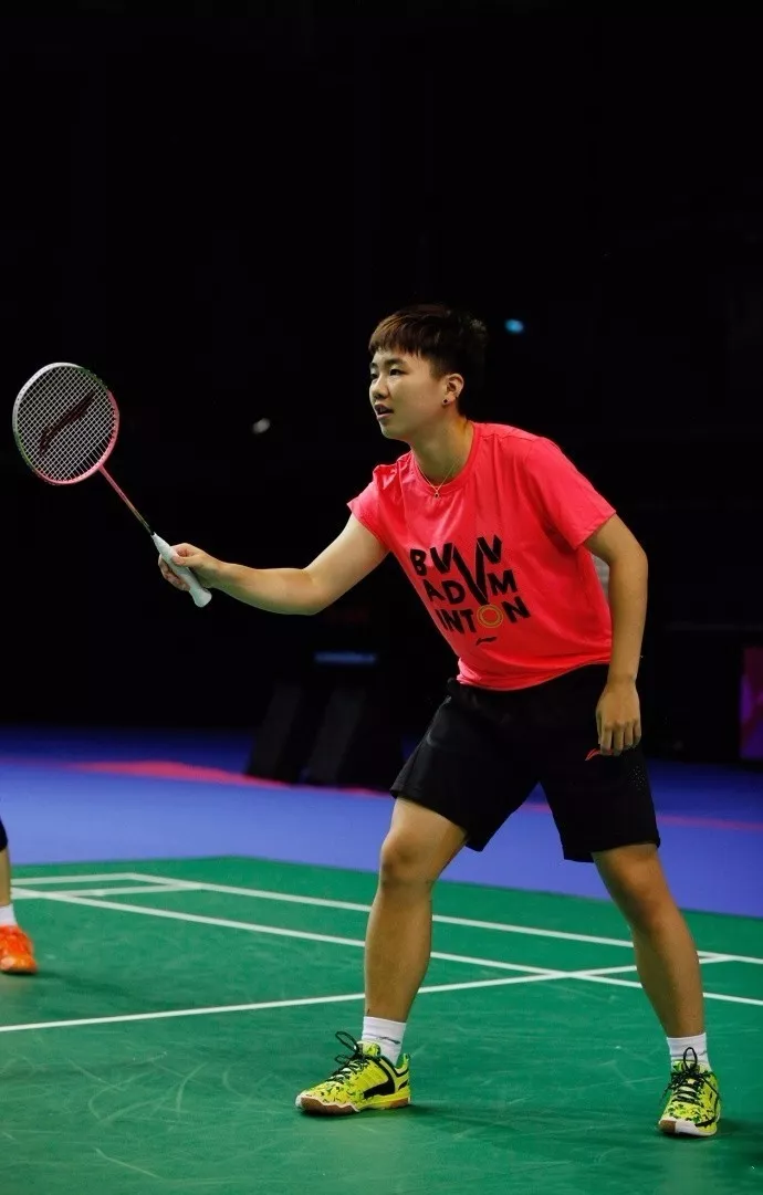 青岛男篮与 青岛男篮与