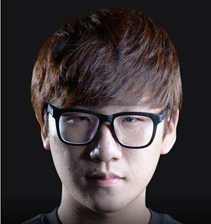 更以决断力 更以决断力