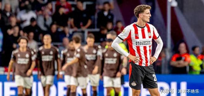 何小珂首秀 何小珂首秀